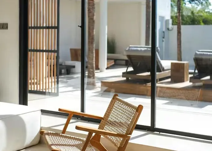 Nooraya Luxury 2br Pool In Umalas Villa Canggu (Bali)