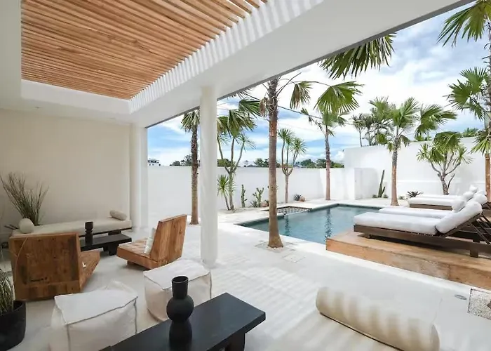 Nooraya Luxury 2br Pool In Umalas Canggu (Bali)
