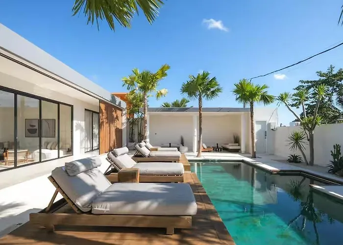 Nooraya Luxury 2br Pool In Umalas Villa