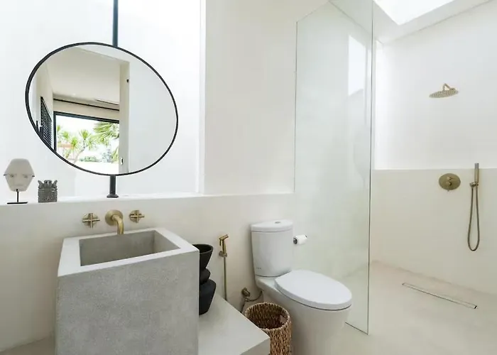 Nooraya Luxury 2br Pool In Umalas * Canggu (Bali)